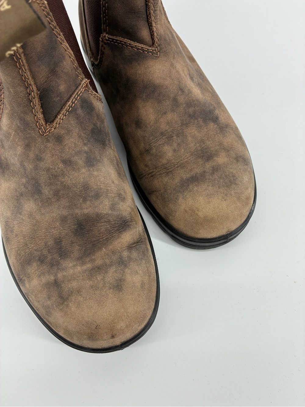 Blundstone Women's Brown Chelsea Ankle Boots - Picture 2 of 5